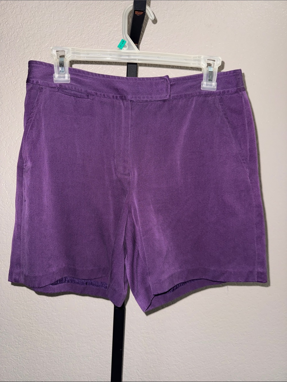 Tommy Bahama Purple Silk Cotton Shorts - Classic Casual Style size 6